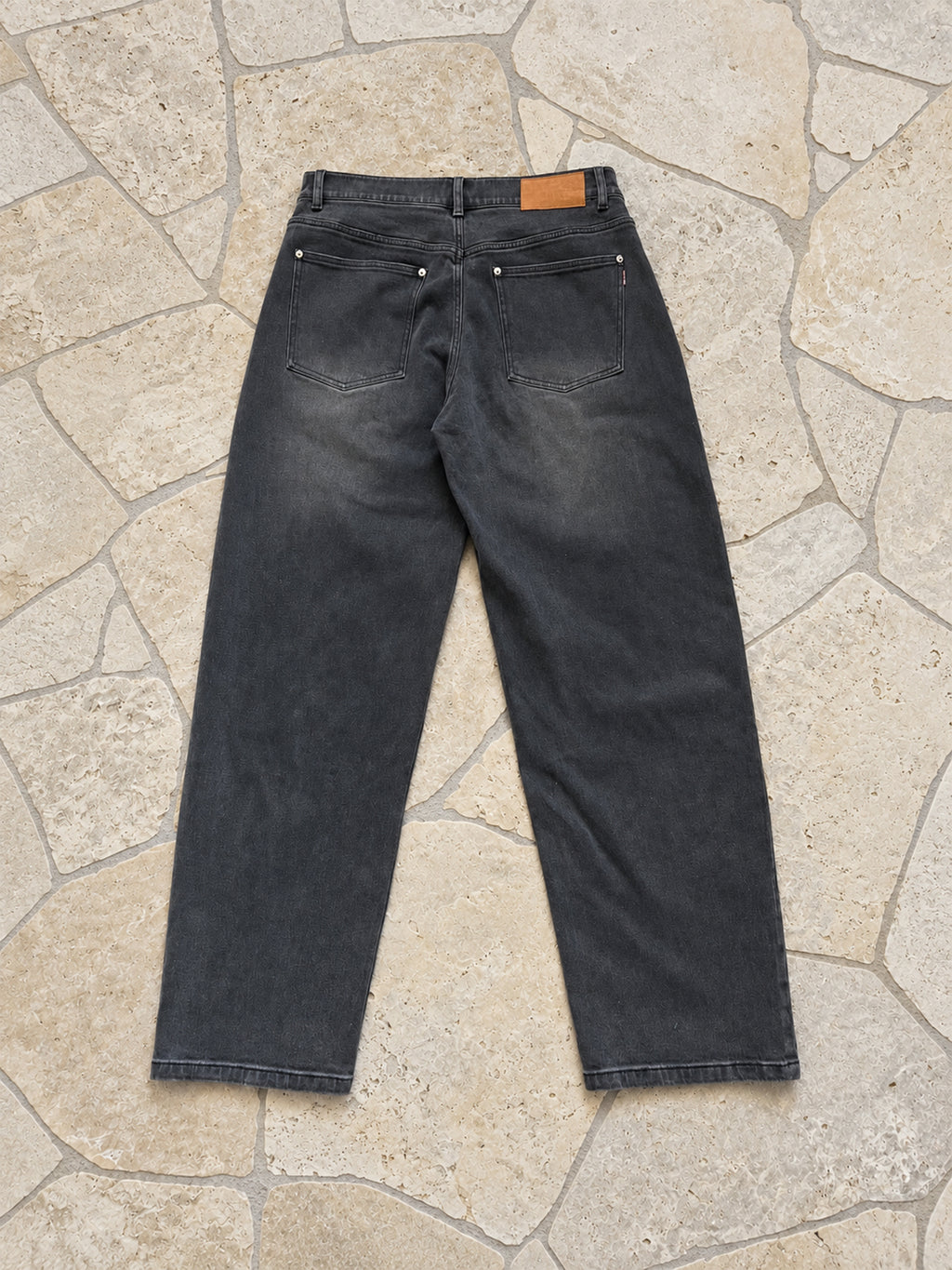 Relaxed Jeans - Washed Black
